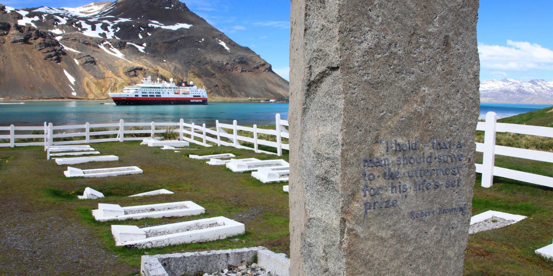 La tombe d'Ernest Shackleton à Grytviken, Géorgie du Sud