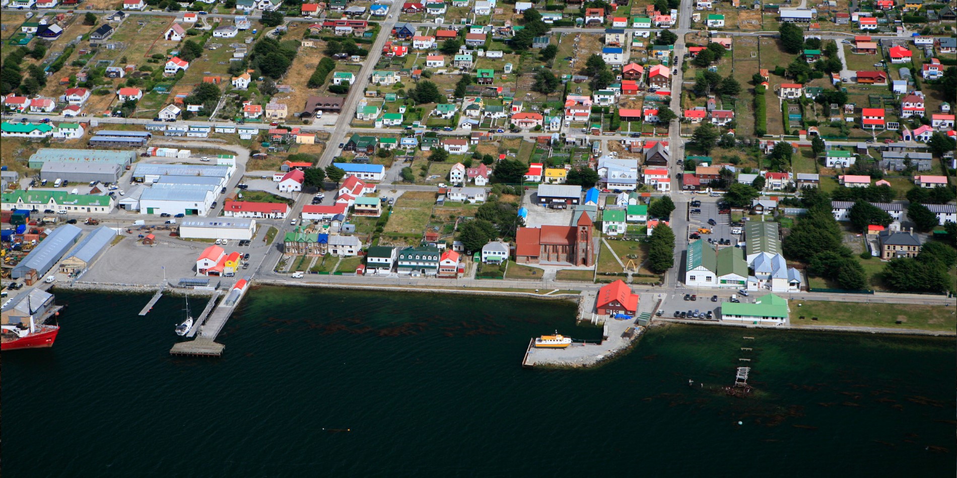 Vue aérienne de Port Stanley, les Malouines.
